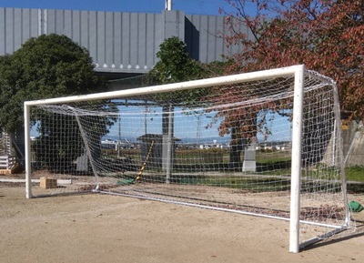 �O���E���h